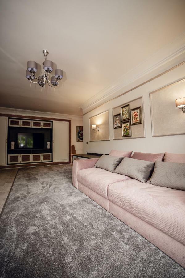 Апартаменты Luxury Lavander Polyana  Ngoại thất bức ảnh