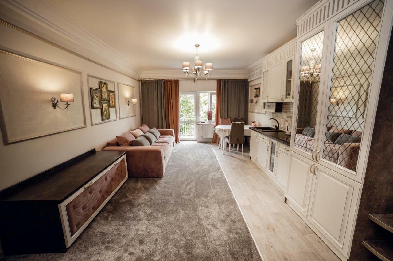 Апартаменты Luxury Lavander Polyana  Ngoại thất bức ảnh