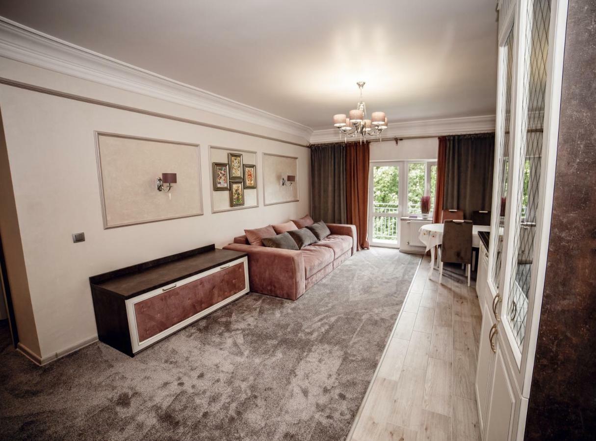 Апартаменты Luxury Lavander Polyana  Ngoại thất bức ảnh