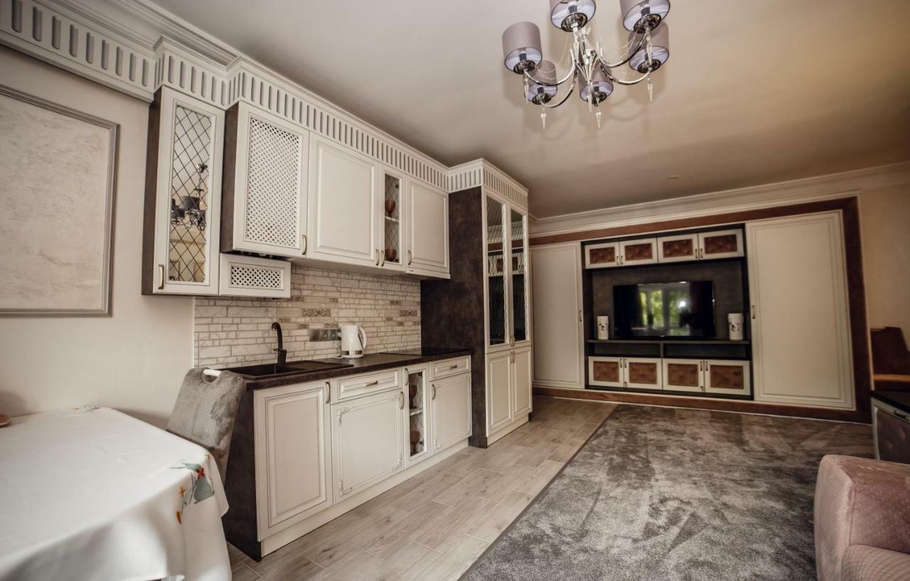 Апартаменты Luxury Lavander Polyana  Ngoại thất bức ảnh